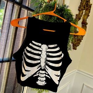 Black Skeleton Print Crop Top